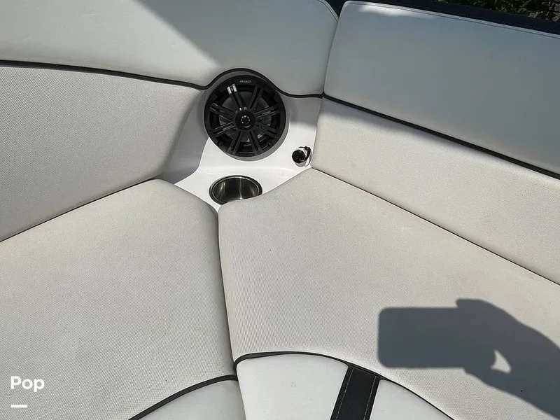 Slide: The Image of Yamaha AR240 HO 2014 - 15625321