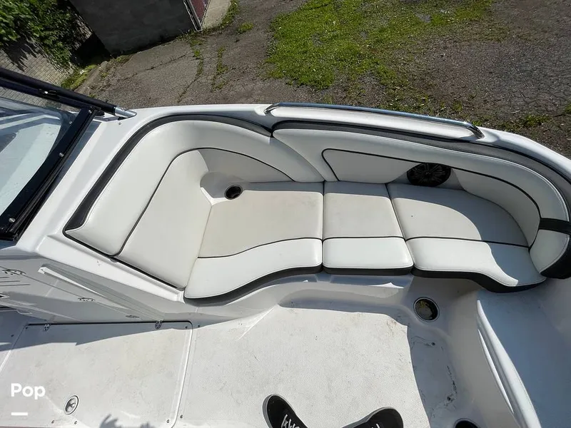 Slide: The Image of Yamaha AR240 HO 2014 - 15625327