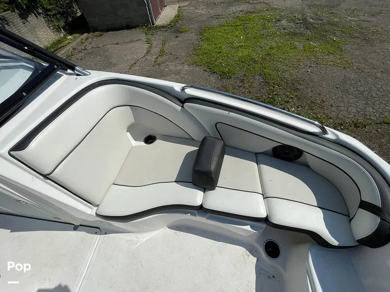 Slide: The Image of Yamaha AR240 HO 2014 - 15625329