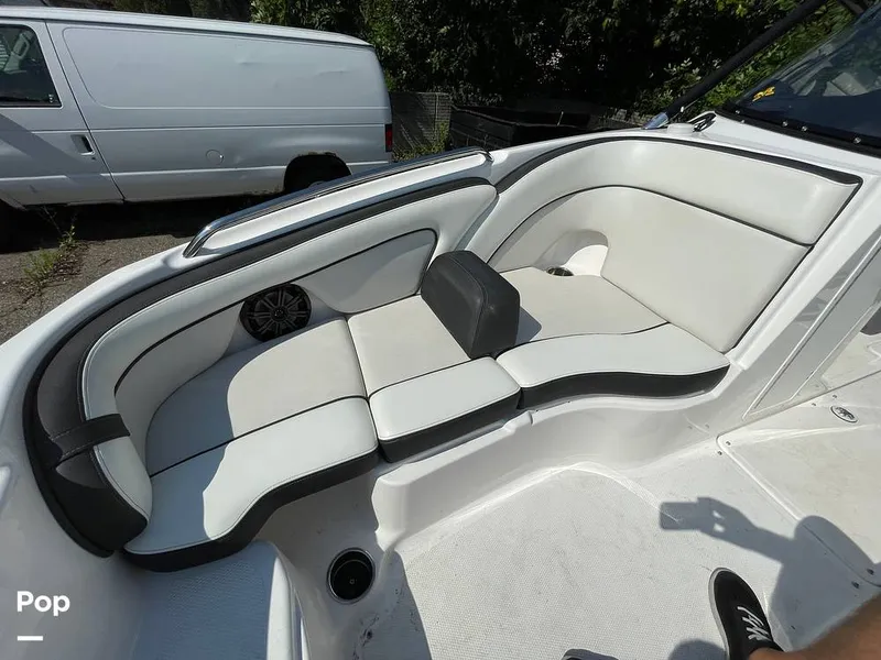 Slide: The Image of Yamaha AR240 HO 2014 - 15625331