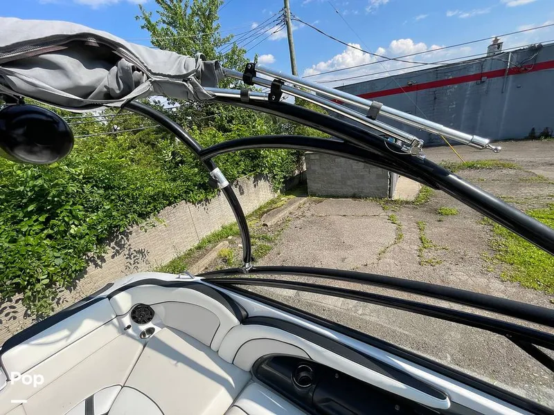 Slide: The Image of Yamaha AR240 HO 2014 - 15625352