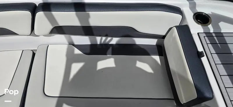 Slide: The Image of Yamaha AR195 2021 - 15643716