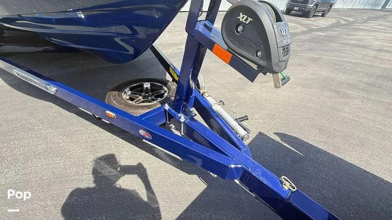 Slide: The Image of Break Away Hitch - 15700702