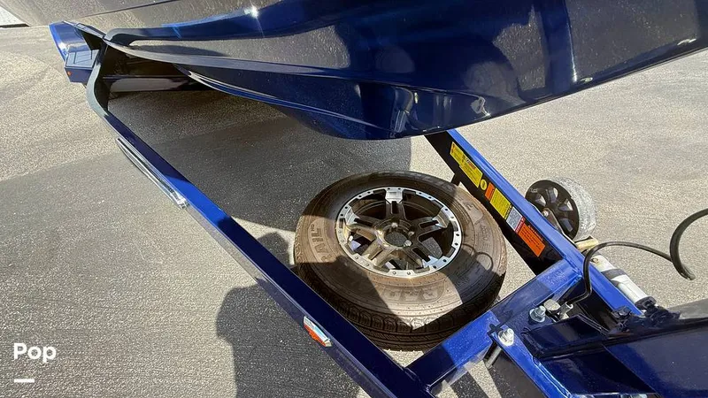 Slide: The Image of Spare Tire Kit - 15700706