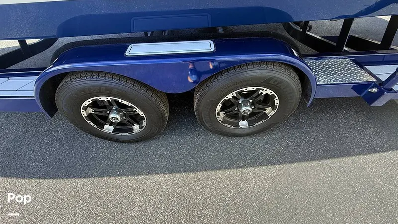 Slide: The Image of Wheel/tire Detail - 15700720