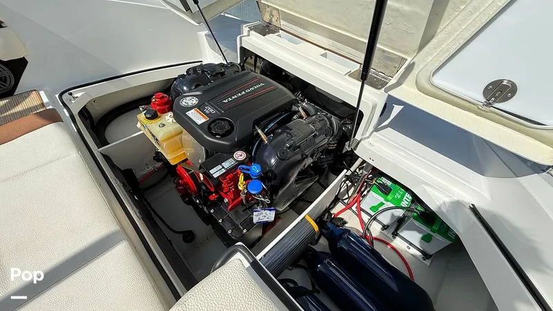 Slide: The Image of Volva Penta - 15700649