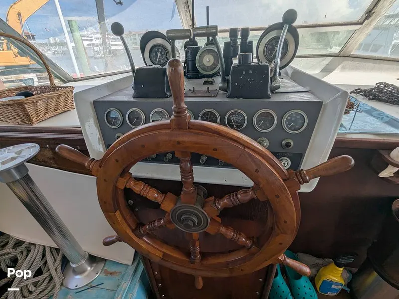 Slide: The Image of Chris-Craft 58 Roamer 1968 - 15742141