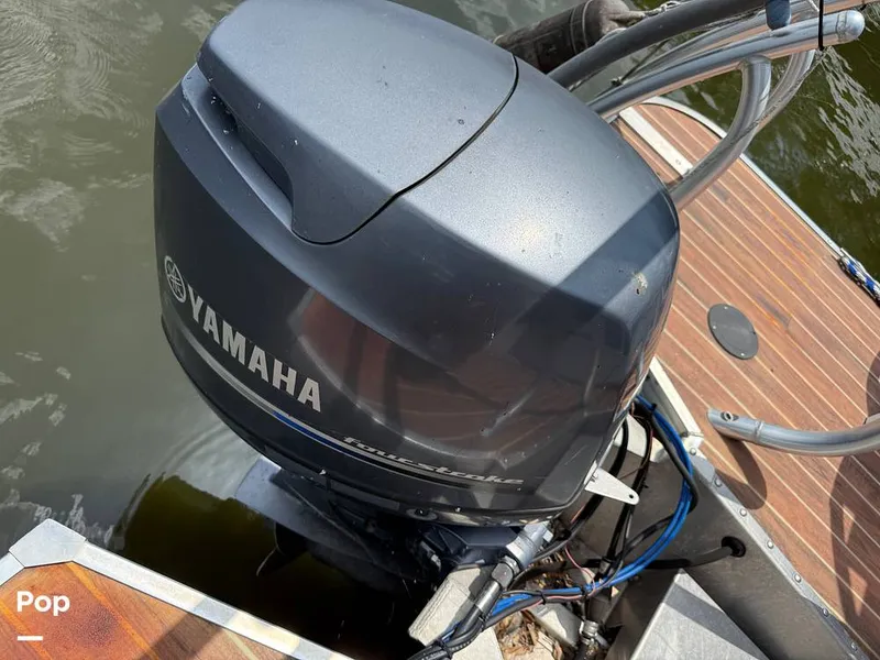 Slide: The Image of Aloha 300 Tropical Sundeck 2015 - 15579147