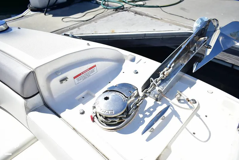 Slide: The Image of Sea Ray 270 SDX 2016 - 15909716