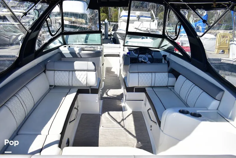 Slide: The Image of Sea Ray 270 SDX 2016 - 15909725