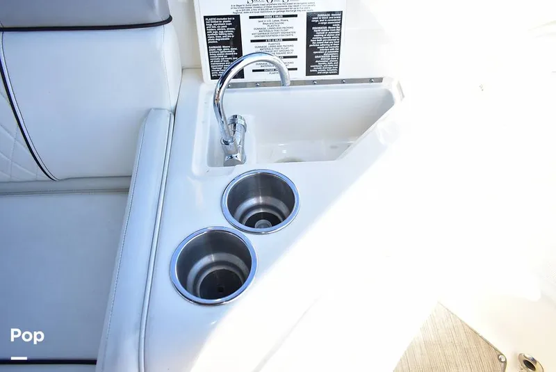 Slide: The Image of Sea Ray 270 SDX 2016 - 15909748