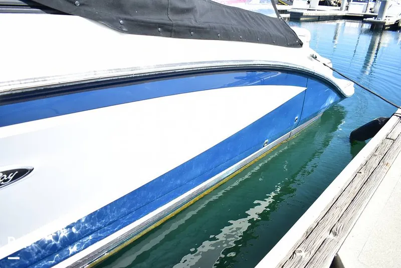 Slide: The Image of Sea Ray 270 SDX 2016 - 15909770