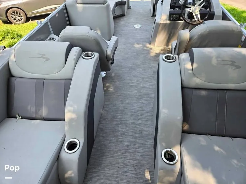 Slide: The Image of Bennington SX 22 2022 - 15560074