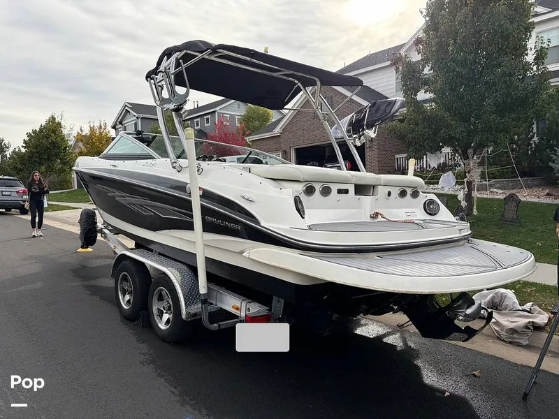 Slide: The Image of Bayliner 235BR 2010 - 15957223