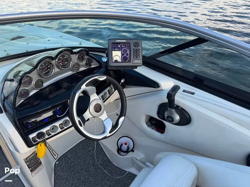 Slide: The Image of Bayliner 235BR 2010 - 15810799