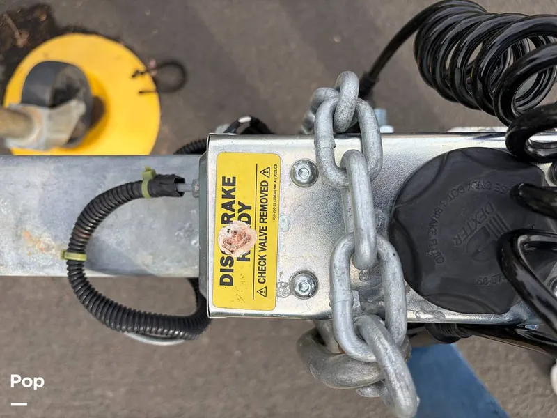 Slide: The Image of Bayliner 235BR 2010 - 15957236