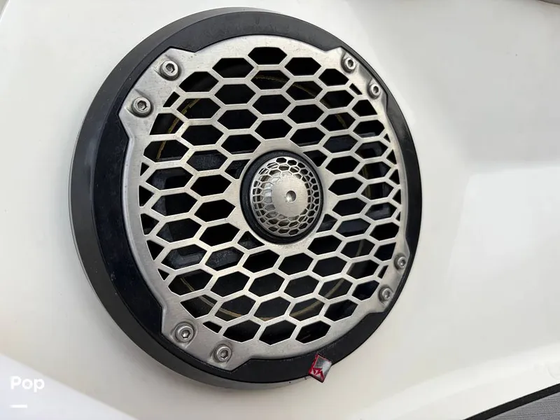 Slide: The Image of Bayliner 235BR 2010 - 15957248