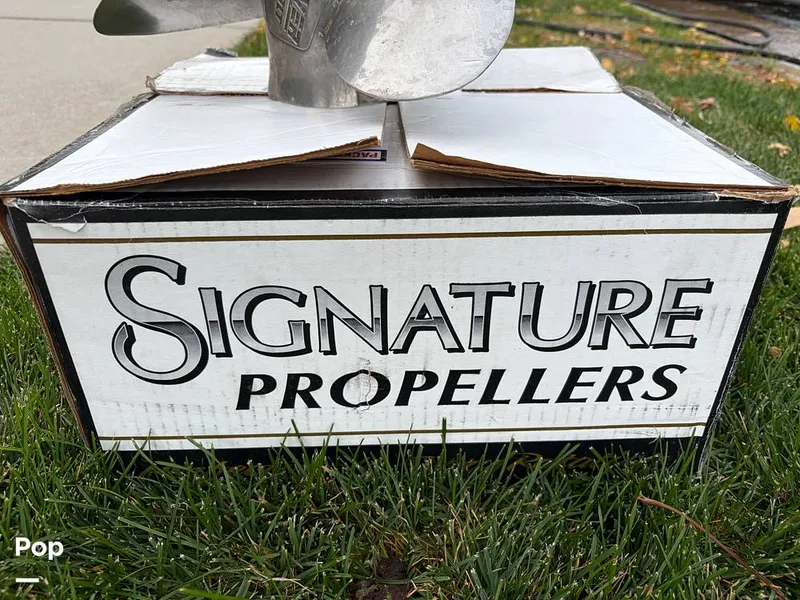 Slide: The Image of Bayliner 235BR 2010 - 15957253