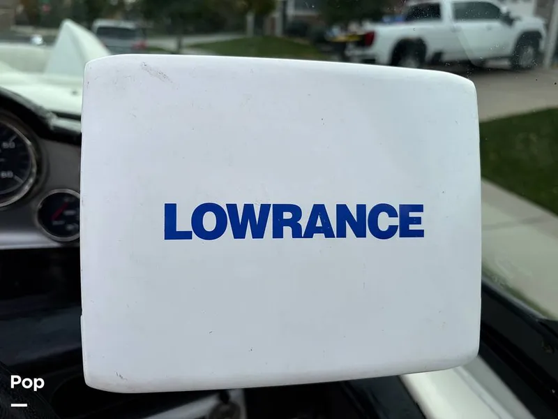 Slide: The Image of Bayliner 235BR 2010 - 15957273