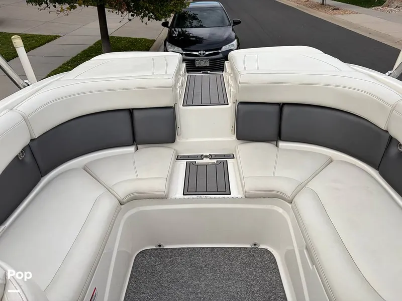 Slide: The Image of Bayliner 235BR 2010 - 15957290