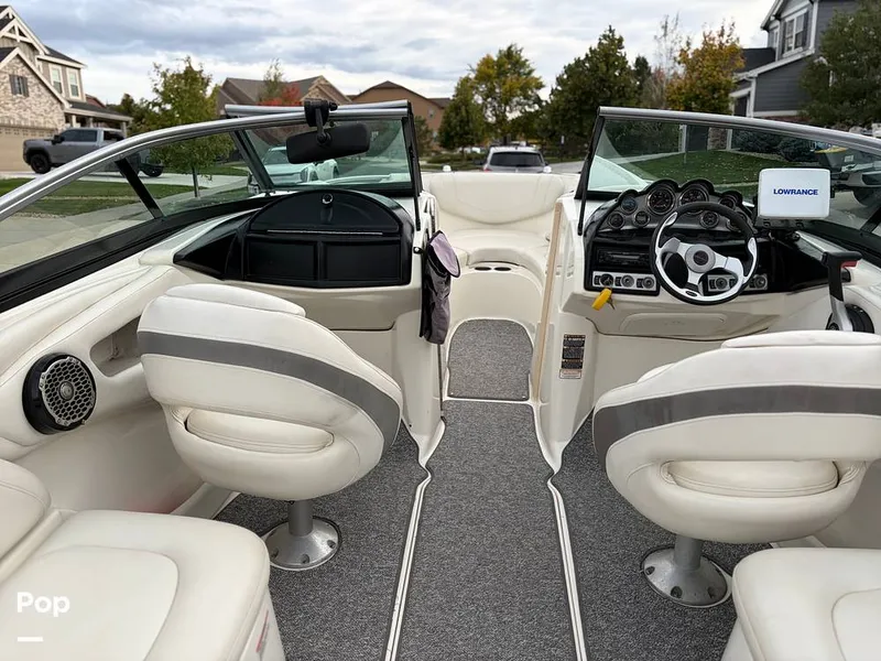 Slide: The Image of Bayliner 235BR 2010 - 15957293