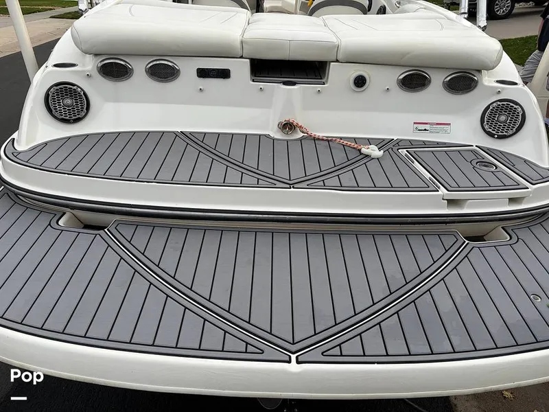 Slide: The Image of Bayliner 235BR 2010 - 15957309