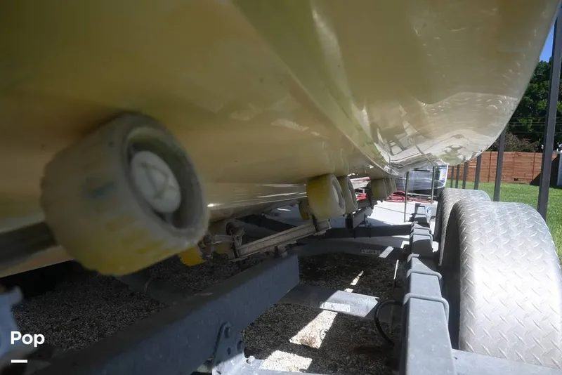 Slide: The Image of Sailfish 2360 CC 2009 - 15612787