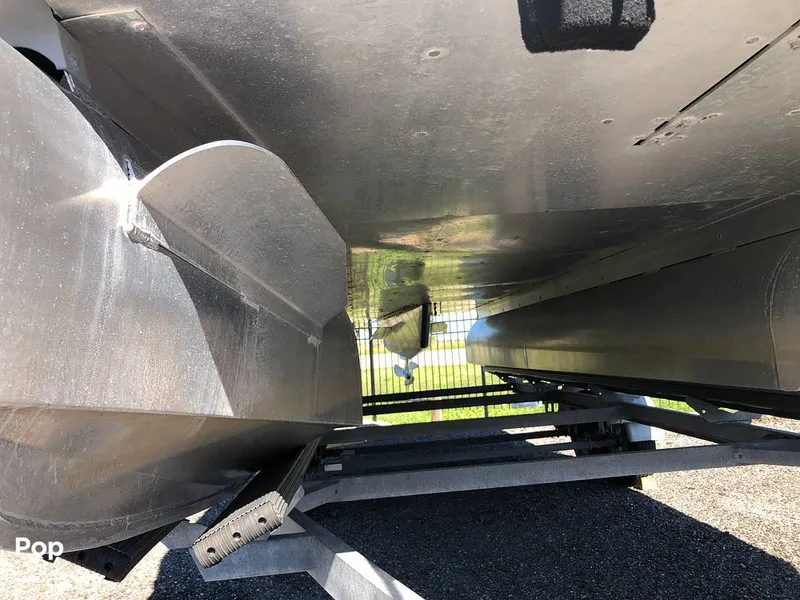 Slide: The Image of Sylvan Mirage 8522 LE 2019 - 16019753