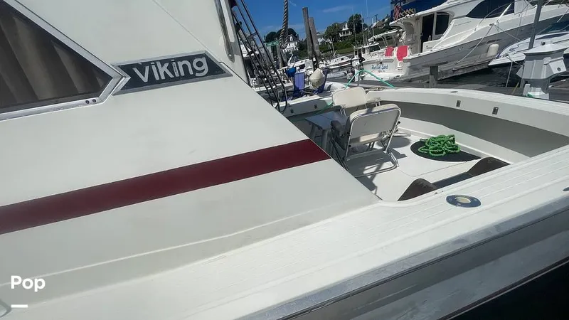 Slide: The Image of Viking 35 Convertible 1979 - 15916957