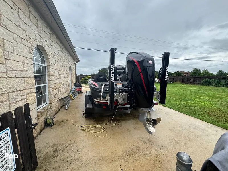 Slide: The Image of Nitro Z20 Pro 2020 - 15678621