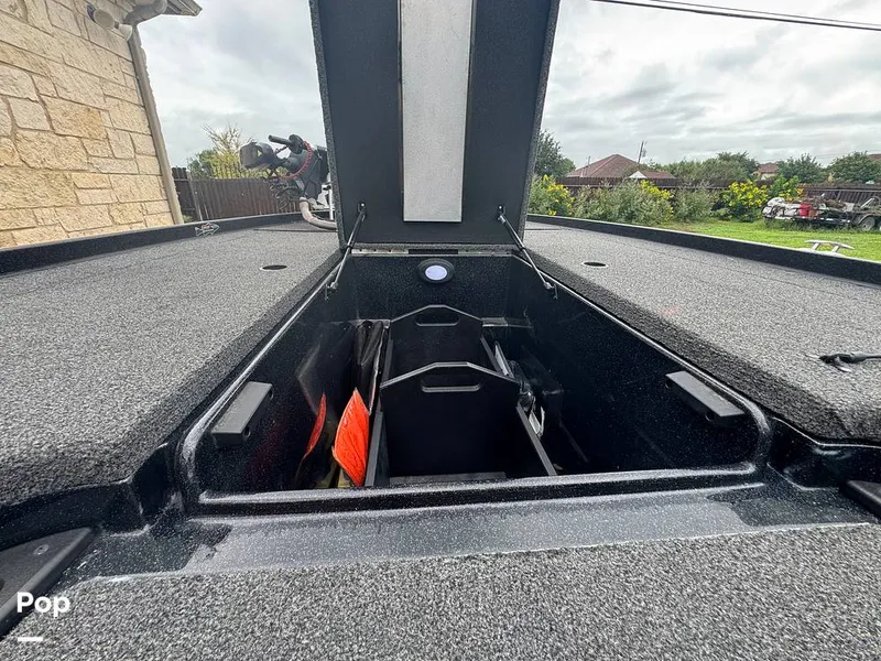 Slide: The Image of Nitro Z20 Pro 2020 - 15678623