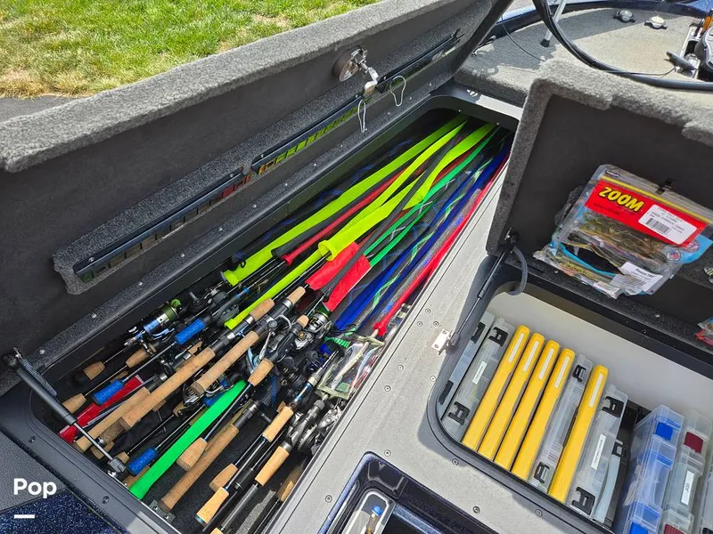 Slide: The Image of Skeeter FX20 2015 - 15605844