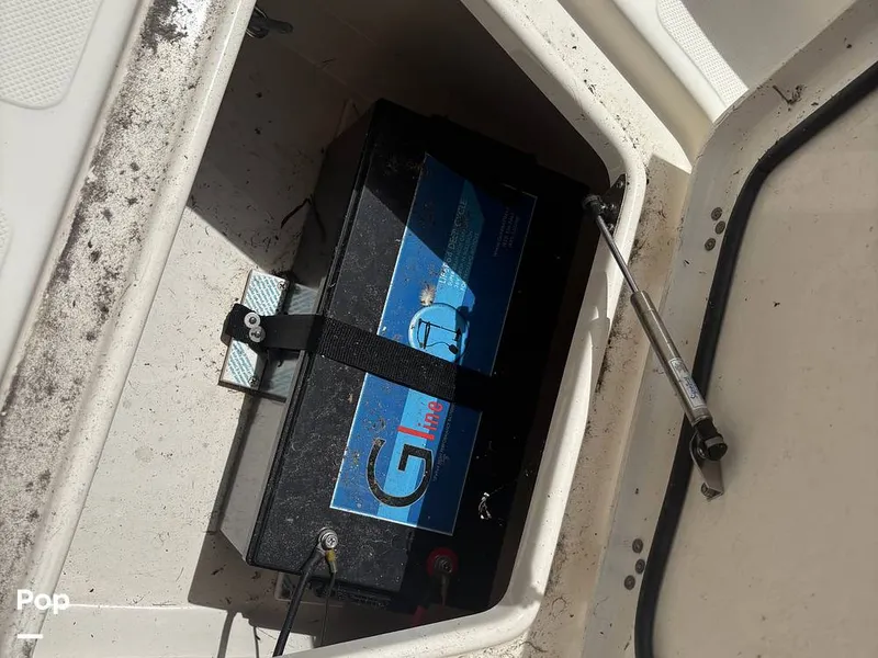 Slide: The Image of Pioneer 222 Sportfish 2022 - 15650211