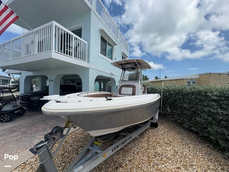 Slide: The Image of Pioneer 222 Sportfish 2022 - 15650193