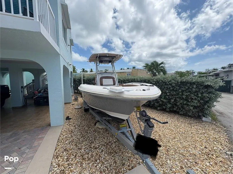 Slide: The Image of Pioneer 222 Sportfish 2022 - 15654940