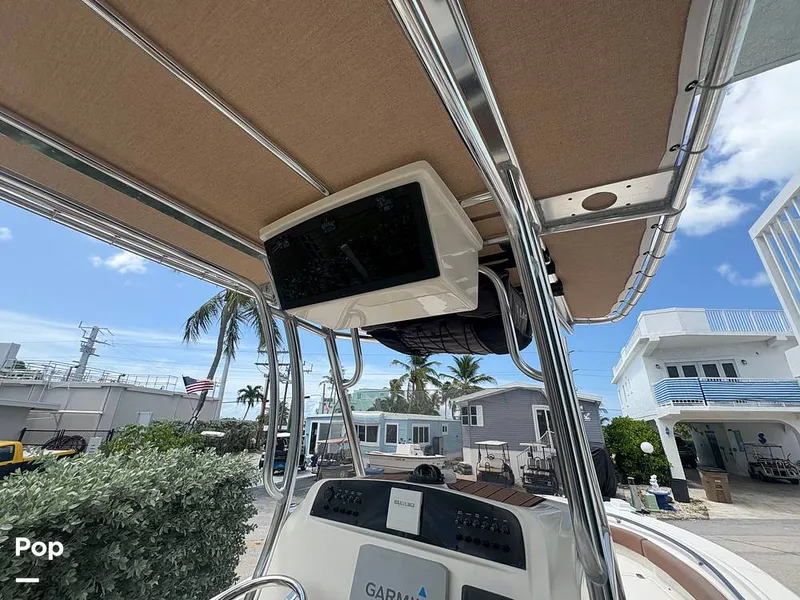 Slide: The Image of Pioneer 222 Sportfish 2022 - 15650209