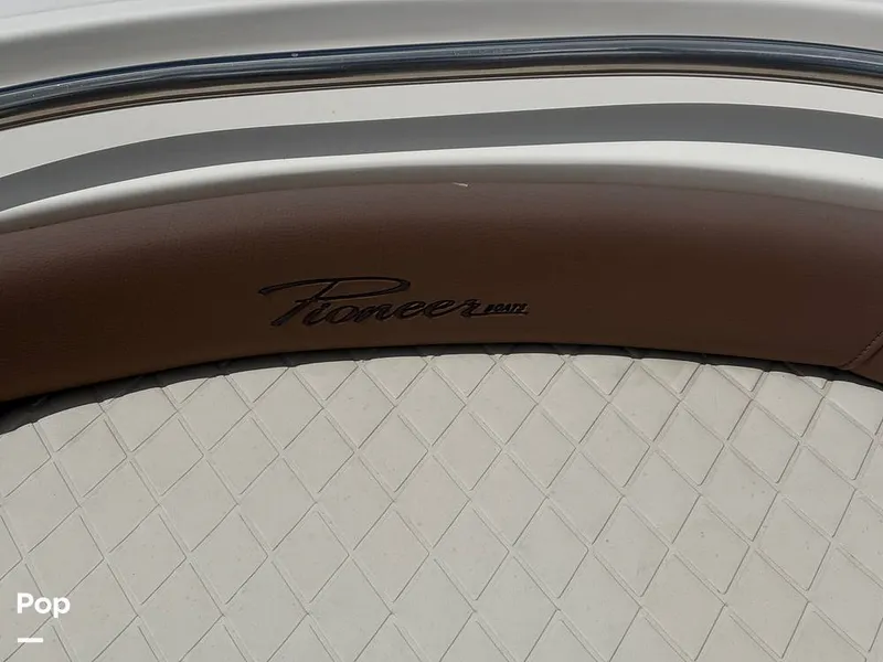Slide: The Image of Pioneer 222 Sportfish 2022 - 15654953