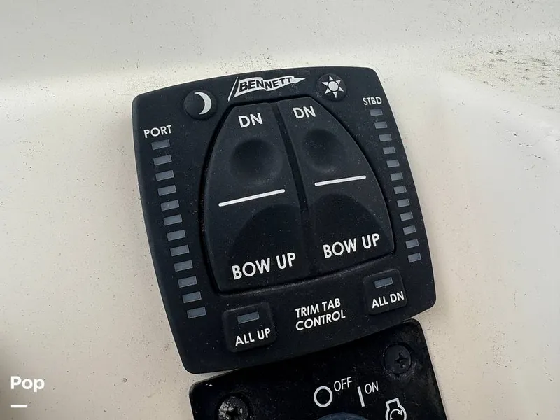 Slide: The Image of Pioneer 222 Sportfish 2022 - 15654967