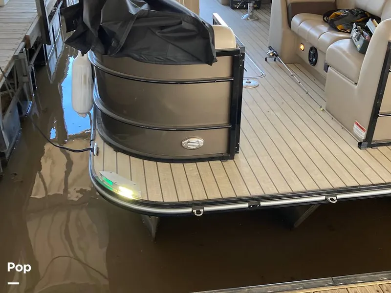 Slide: The Image of SunCatcher Fusion 324RC 2022 - 15794828