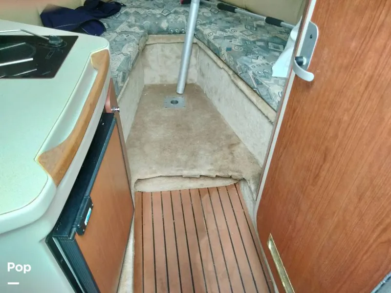 Slide: The Image of V Berth - 15661209