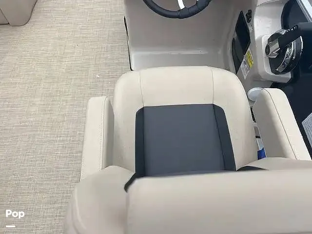 Slide: The Image of Harris HCX23 Cruiser 230 2025 - 15573897