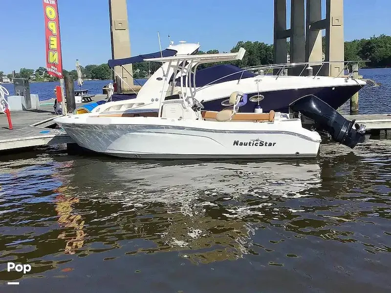 Slide: The Image of NauticStar 22L 2023 - 15574218