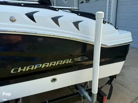 Slide: The Image of Chaparral H20 19 Fish & Ski 2016 - 16547557