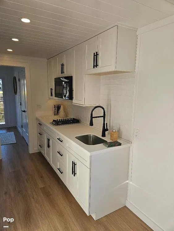 Slide: The Image of East Coast Houseboats Freedom 40 2025 - 15577848