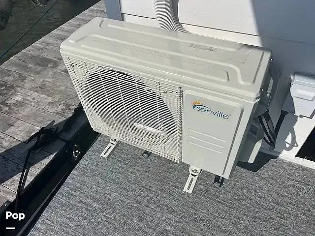 Slide: The Image of East Coast Houseboats Freedom 40 2025 - 15577751