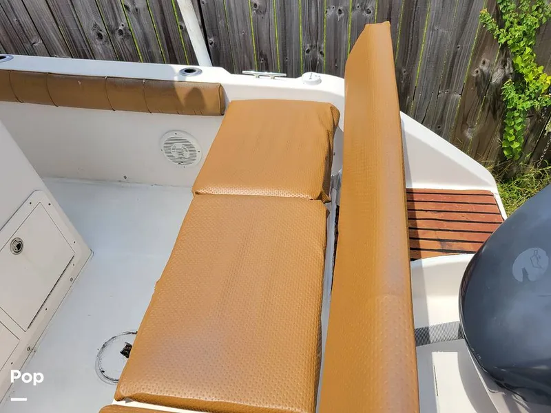 Slide: The Image of Transom Fold Away Bench - 15730915