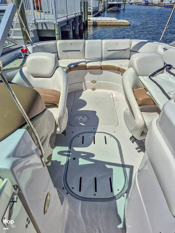 Slide: The Image of Four Winns H240 2009 - 15616752