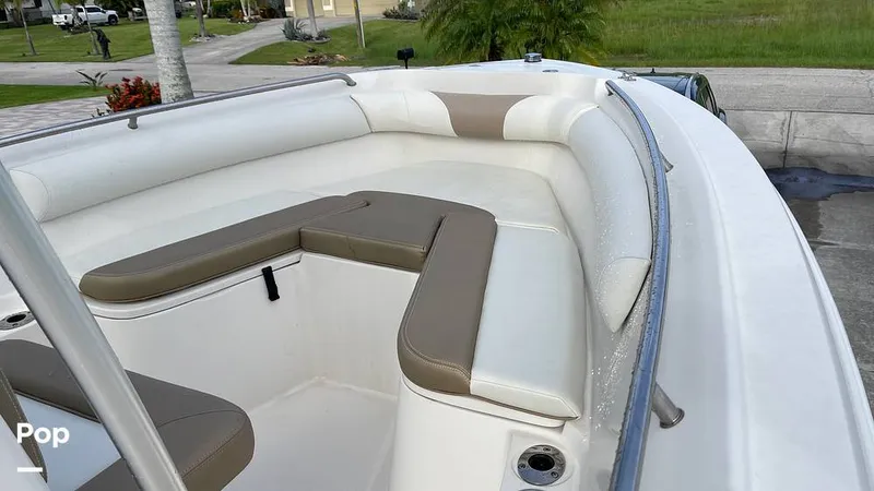 Slide: The Image of Bow Seating - 15631795