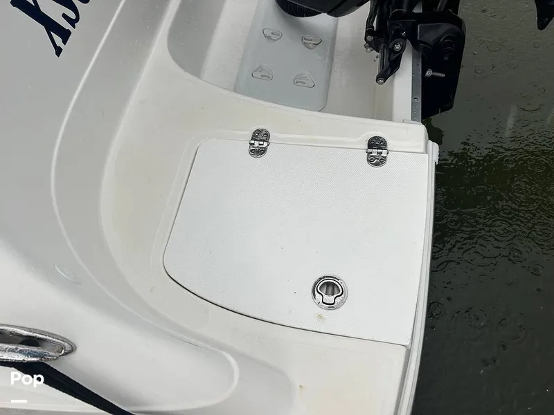 Slide: The Image of Hurricane SS 192 RL 2022 - 15642898