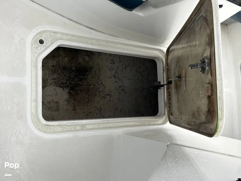 Slide: The Image of Hurricane SS 192 RL 2022 - 15642927